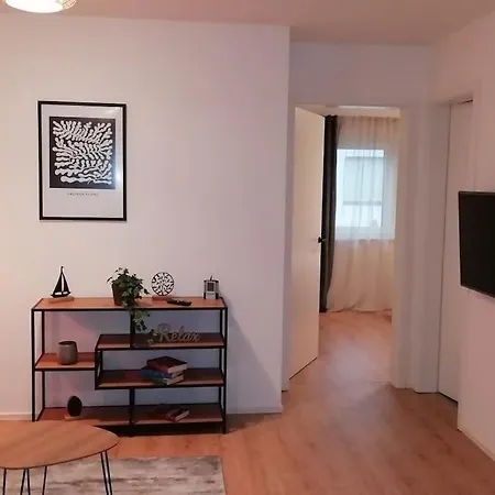 Διαμέρισμα Premium Mit Terrasse *